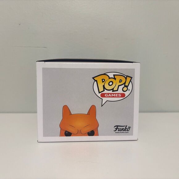 Charizard Funko Pop 843 - Pokemon - Picture 5 of 7